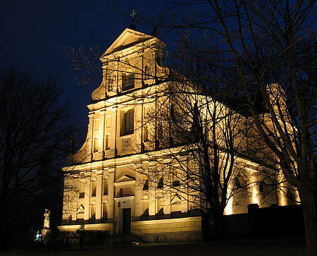 iluminacja kościoła w Poznaniu